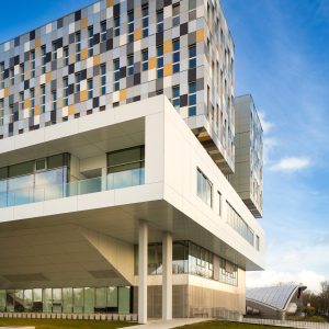 USM équipe le centre de documentation de KEDGE