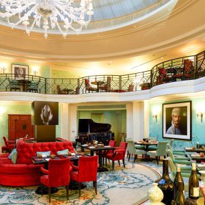 10101-shangri-la-restaurant-ensemble