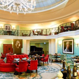 10103-shangri-la-restaurant-3-pieces