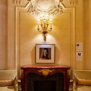 9960-shangri-la-hall-cheminee