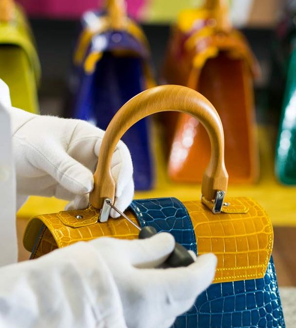 Nice Gestures – Goyard